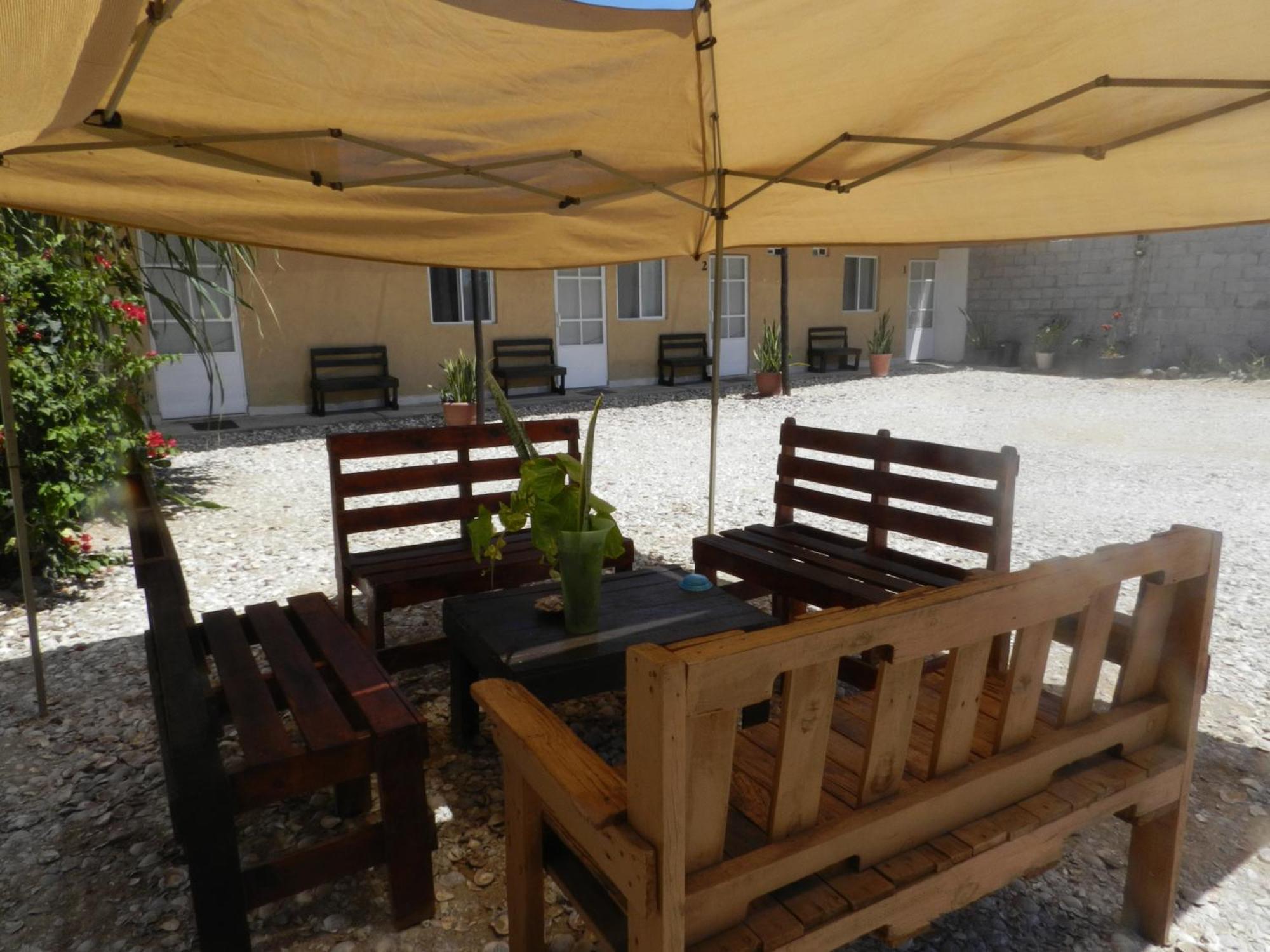 Posada San Carlos Puerto San Carlos Екстериор снимка