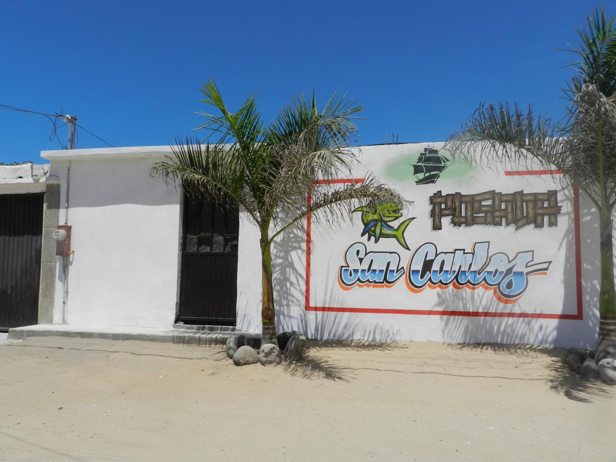 Posada San Carlos Puerto San Carlos Екстериор снимка